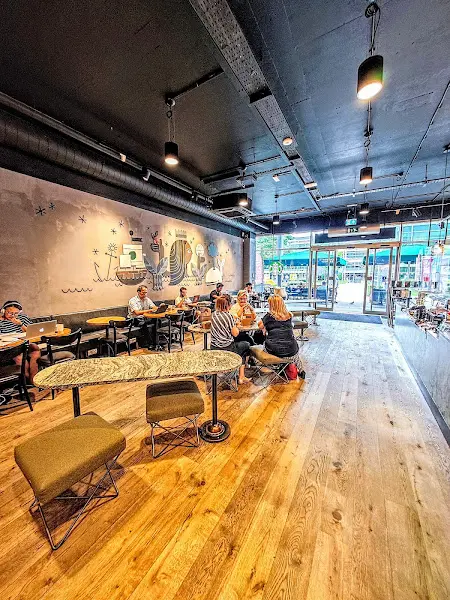 Starbucks in Chiswick, Greater London