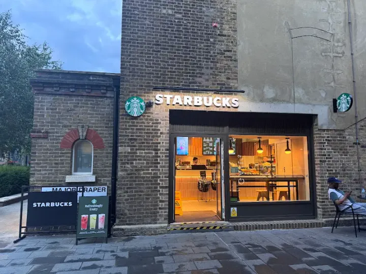Starbucks in London, Greater London