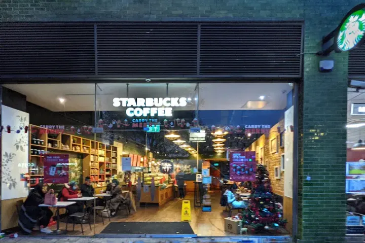 Starbucks in London, Greater London