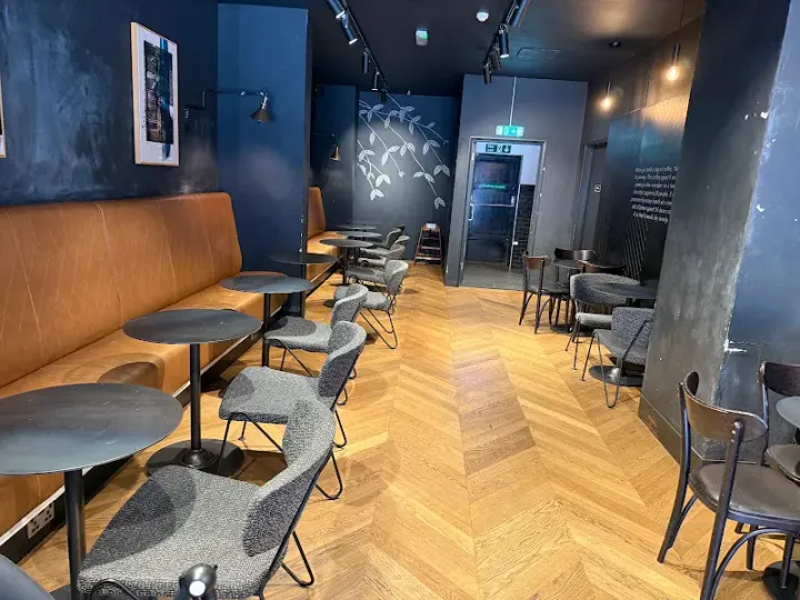 Starbucks in London, Greater London