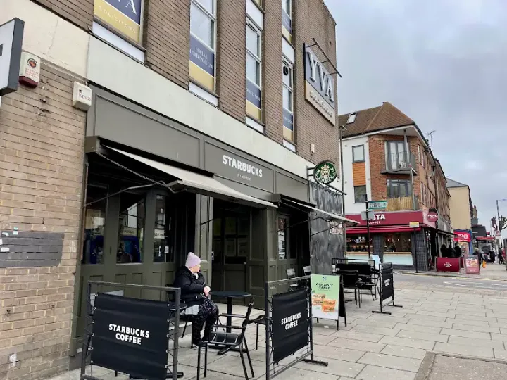 Starbucks in London, Greater London