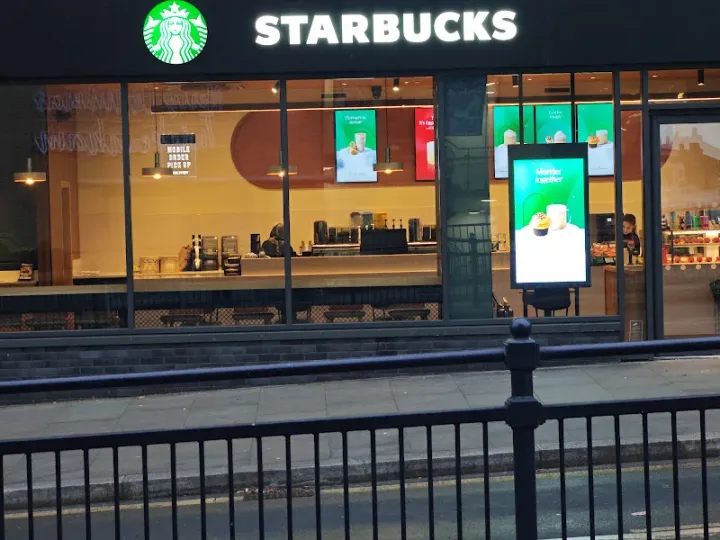 Starbucks in Twickenham, Greater London
